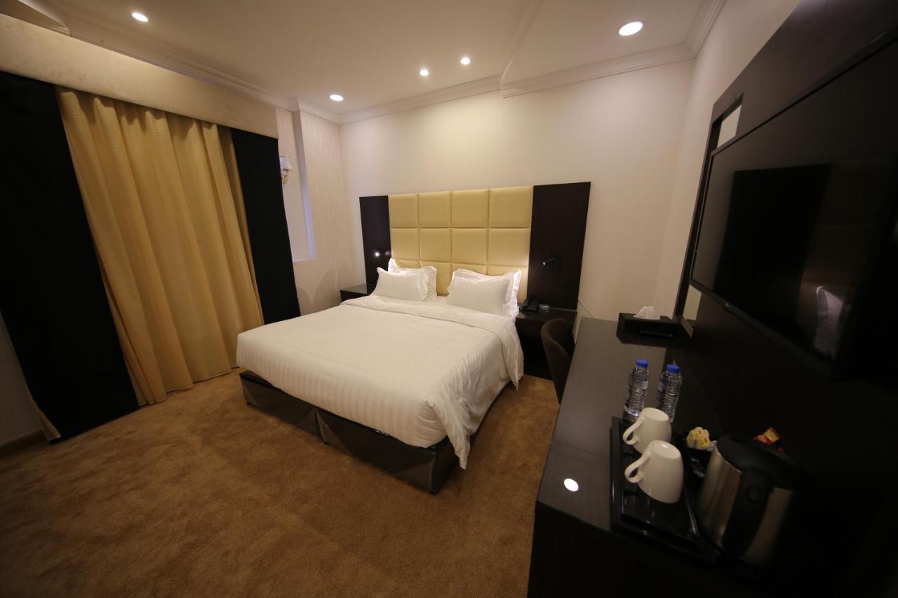 M Platinum Hotel Медина Экстерьер фото