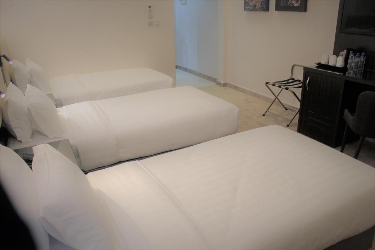 M Platinum Hotel Медина Экстерьер фото